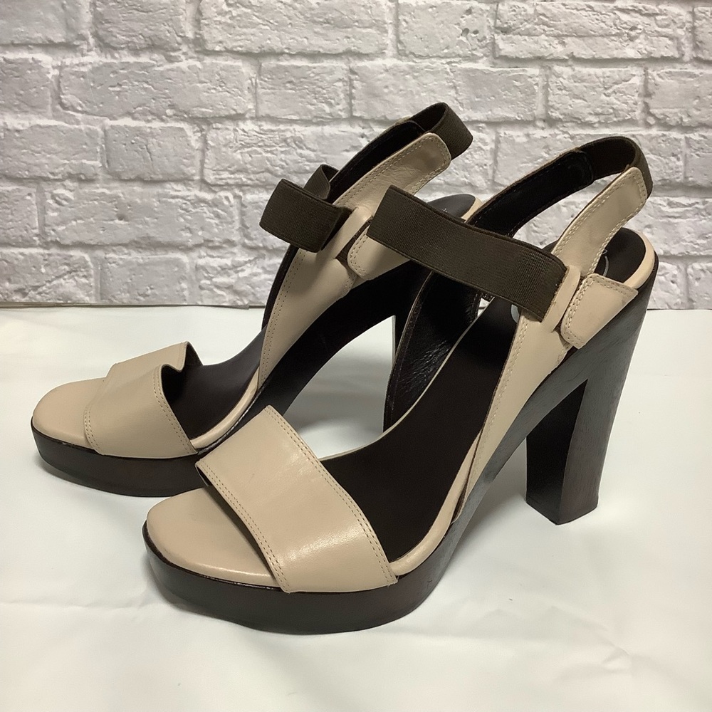 ZARA Shoes Cream and Brown Wooden Block Heels Sandals NWTOT Size 7.5 (EUR38)